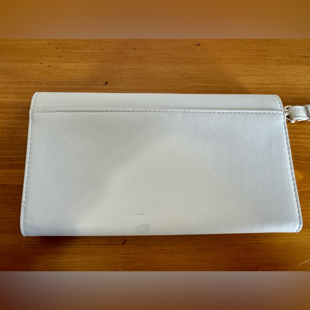Swarovski Crystal Travel Wallet White - Picture 11 of 14